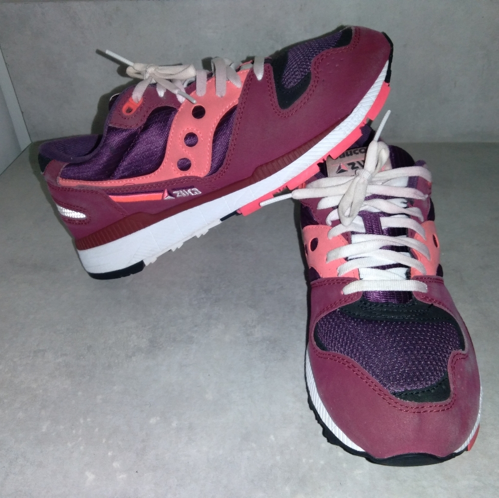 Saucony Zura St Trainers Womens sz 8.5 Burgandy/Pink Training Shoes Excercise